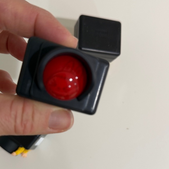 Labubu Traffic Light - Picture 4 of 6